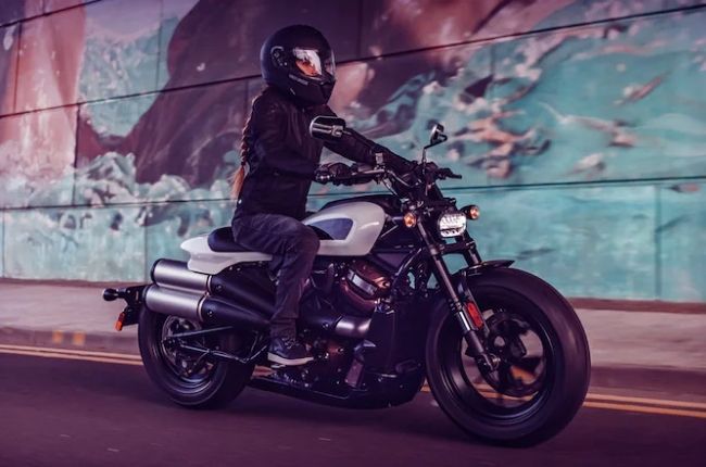 5 reasons why the Harley-Davidson Sportster 883 is worth your hard-earned  cash